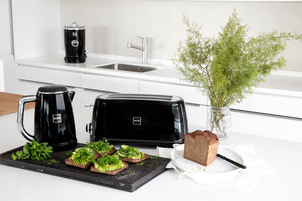Novis  Wasserkocher KTC1