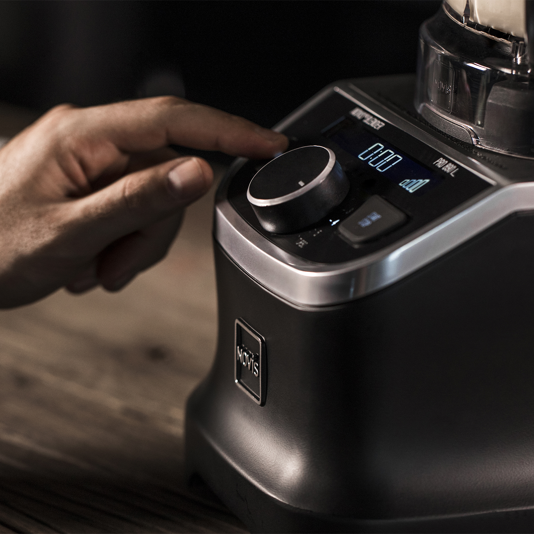 Novis ProBlender 880L